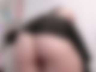 2bazukaz's Live Sex Cam Show