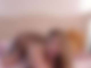 Live cam show with 2bazukaz - Striptease on sexylive.show