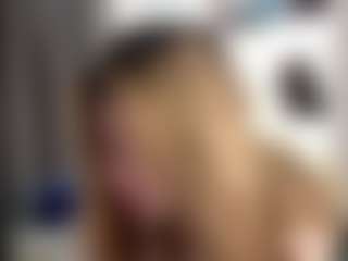 Live cam show with 2bazukaz - Gagging on milfzrlive.com