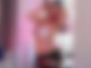 Live cam show with 2bazukaz - Sexy on Dolls Live
