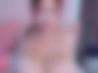 Live cam show with 2bazukaz - BBW on Streamer API