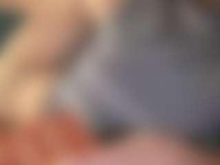 amandatrieshard's Live Sex Cam Show