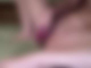 amandatrieshard's Live Sex Cam Show