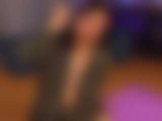 Live cam show with Alice - Lush on AdultVida.com