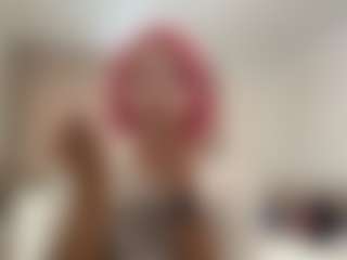 Live cam show with Cari - Red Hair on xxxlivecams.org