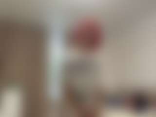 Live cam show with Cari - Moaning on CamwithHer