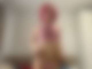 Live cam show with Cari - Red Hair on sexylive.show