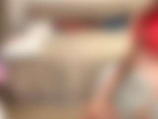 Live cam show with Cari - Green Eyes on fapnchat