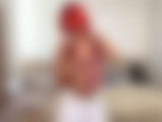 Live cam show with Cari - Public Red Hair on sexylive.show