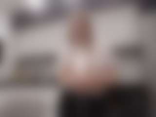 Live cam show with CarlineMcfield - White on studioflirtlive.com | united states