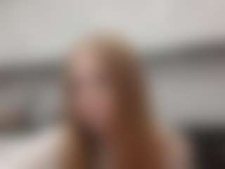 CarlineMcfield's Live Sex Cam Show