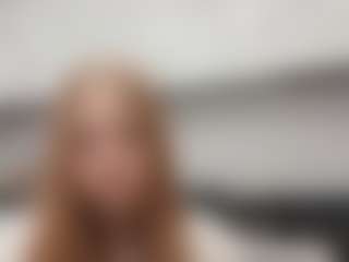CarlineMcfield's Live Sex Cam Show