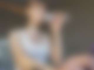 CicelyZitzmann's Live Sex Cam Show