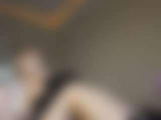 CicelyZitzmann's Live Sex Cam Show