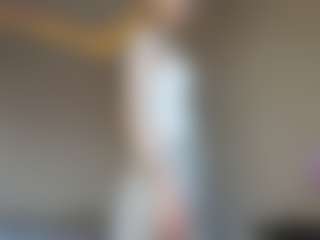 CicelyZitzmann's Live Sex Cam Show