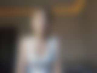CicelyZitzmann's Live Sex Cam Show