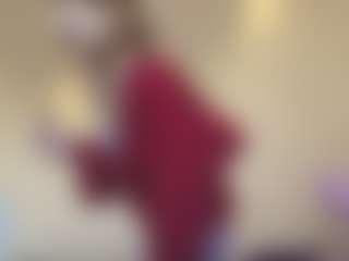 CicelyZitzmann's Live Sex Cam Show
