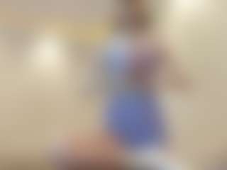 CicelyZitzmann's Live Sex Cam Show