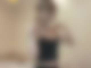 CicelyZitzmann's Live Sex Cam Show