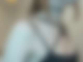CicelyZitzmann's Live Sex Cam Show