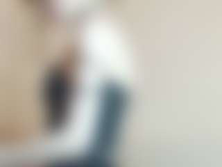 CicelyZitzmann's Live Sex Cam Show