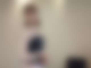 CicelyZitzmann's Live Sex Cam Show