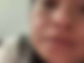 Cloe16's Live Sex Cam Show