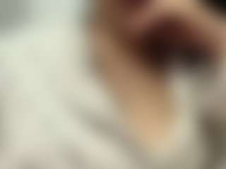 Cloe16's Live Sex Cam Show