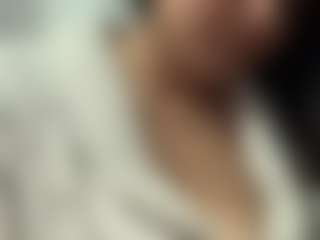 Cloe16's Live Sex Cam Show