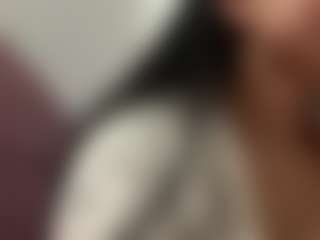 Cloe16's Live Sex Cam Show