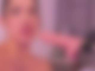 Evakingsford's Live Sex Cam Show