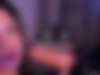 Evakingsford's Live Sex Cam Show