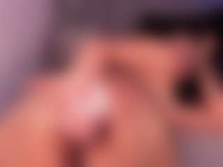 Evakingsford's Live Sex Cam Show