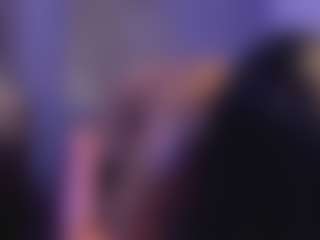 Evakingsford's Live Sex Cam Show