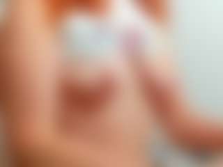 FieryPie MILF webcam performer live streaming