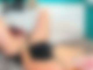 FieryPie MILF webcam performer live streaming