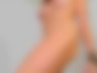 Live cam show with FieryPie - Skinny MILF on TeamSkeetLive