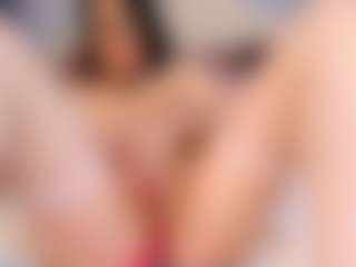 HornyyMilff's Live Sex Cam Show