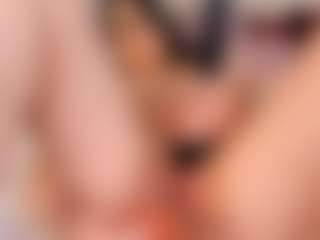 HornyyMilff's Live Sex Cam Show