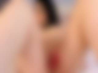 HornyyMilff's Live Sex Cam Show