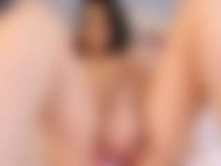 HornyyMilff's Live Sex Cam Show