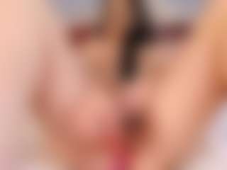 HornyyMilff's Live Sex Cam Show