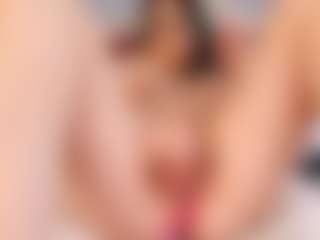 HornyyMilff's Live Sex Cam Show