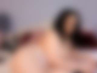 HornyyMilff's Live Sex Cam Show