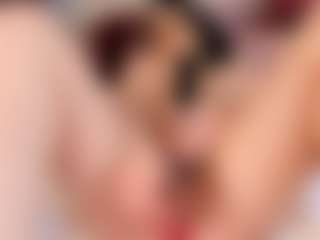 HornyyMilff's Live Sex Cam Show