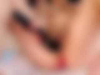 HornyyMilff's Live Sex Cam Show