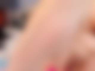 HornyyMilff's Live Sex Cam Show
