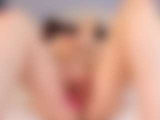 HornyyMilff's Live Sex Cam Show