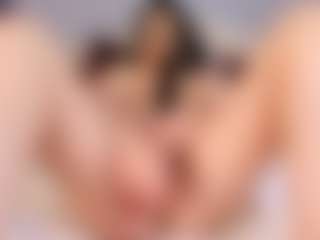 HornyyMilff's Live Sex Cam Show
