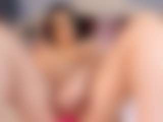 HornyyMilff's Live Sex Cam Show